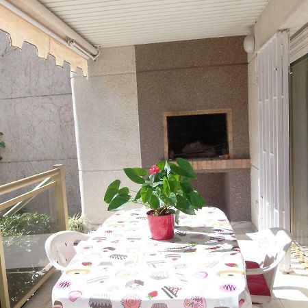 100M2 Big Apartment Private Garden And Pool/ 100M2 Gran Apartamento Jardin Privado Y Piscina / Acogedor Apartamento En Zona Tranquila Y Agradable Cambrils Exterior foto