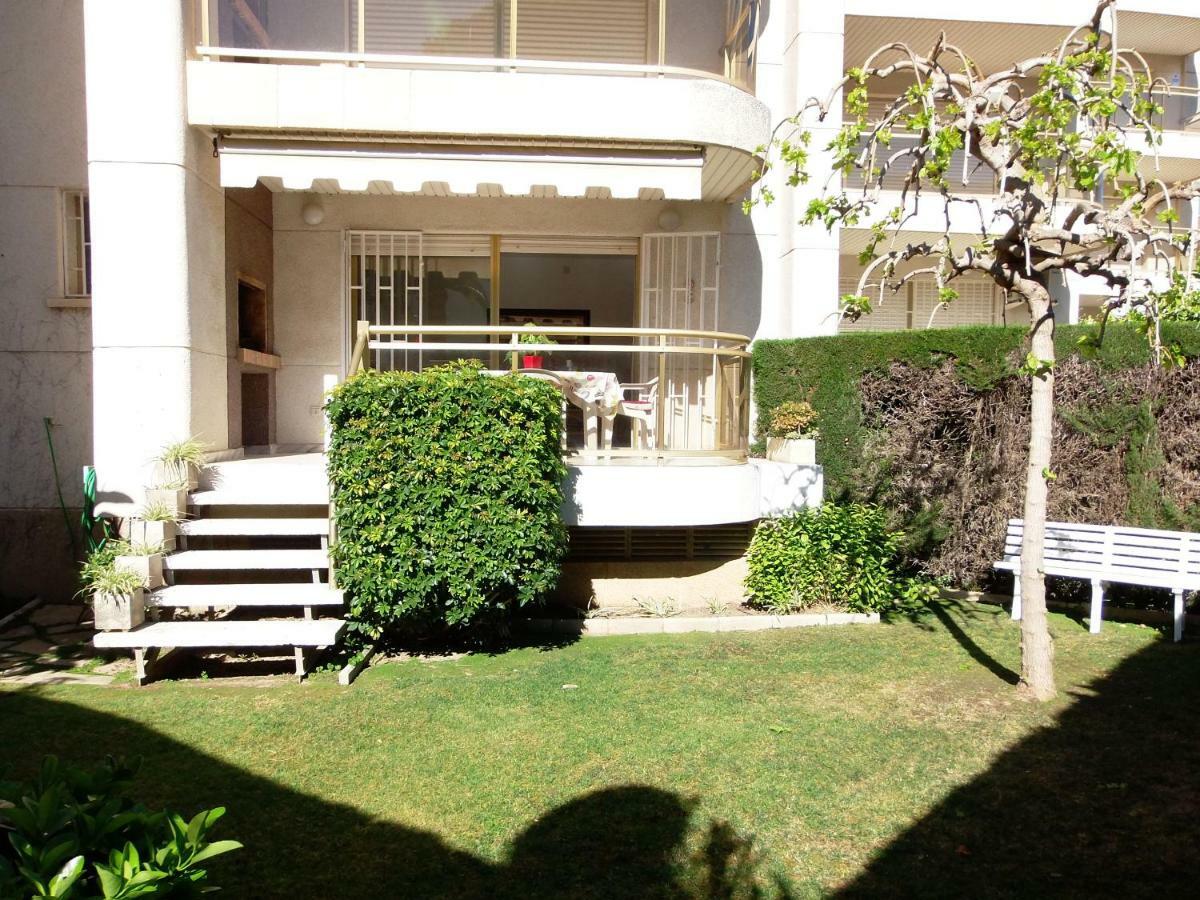 100M2 Big Apartment Private Garden And Pool/ 100M2 Gran Apartamento Jardin Privado Y Piscina / Acogedor Apartamento En Zona Tranquila Y Agradable Cambrils Exterior foto